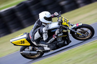 enduro-digital-images;event-digital-images;eventdigitalimages;mallory-park;mallory-park-photographs;mallory-park-trackday;mallory-park-trackday-photographs;no-limits-trackdays;peter-wileman-photography;racing-digital-images;trackday-digital-images;trackday-photos